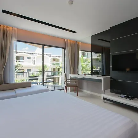 Patong Beachfront Studio 2 Mins Walk 2 Patong Beach Exterior photo