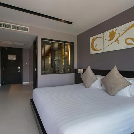 Patong Beachfront Studio 2 Mins Walk 2 Patong Beach Exterior photo