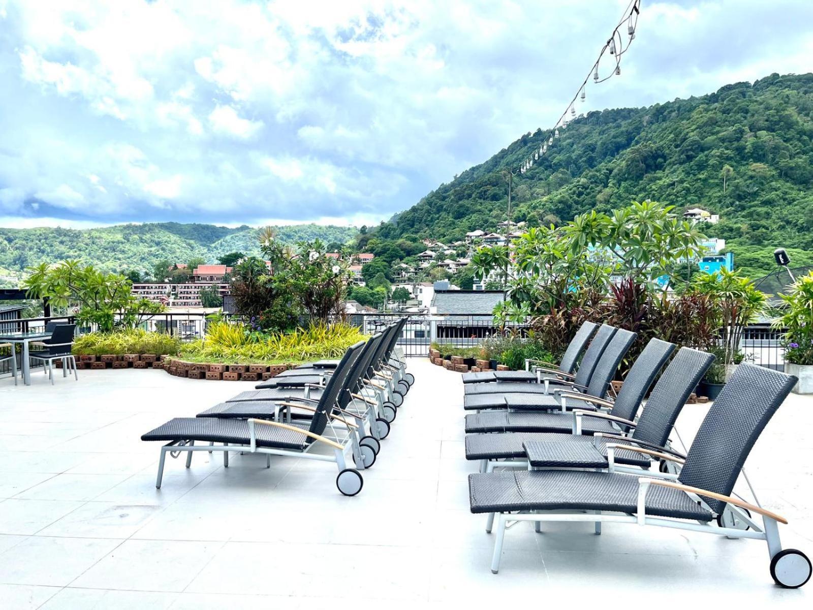 Beachfront 2 Mins Walk 2 छुट्टी का घर Patong